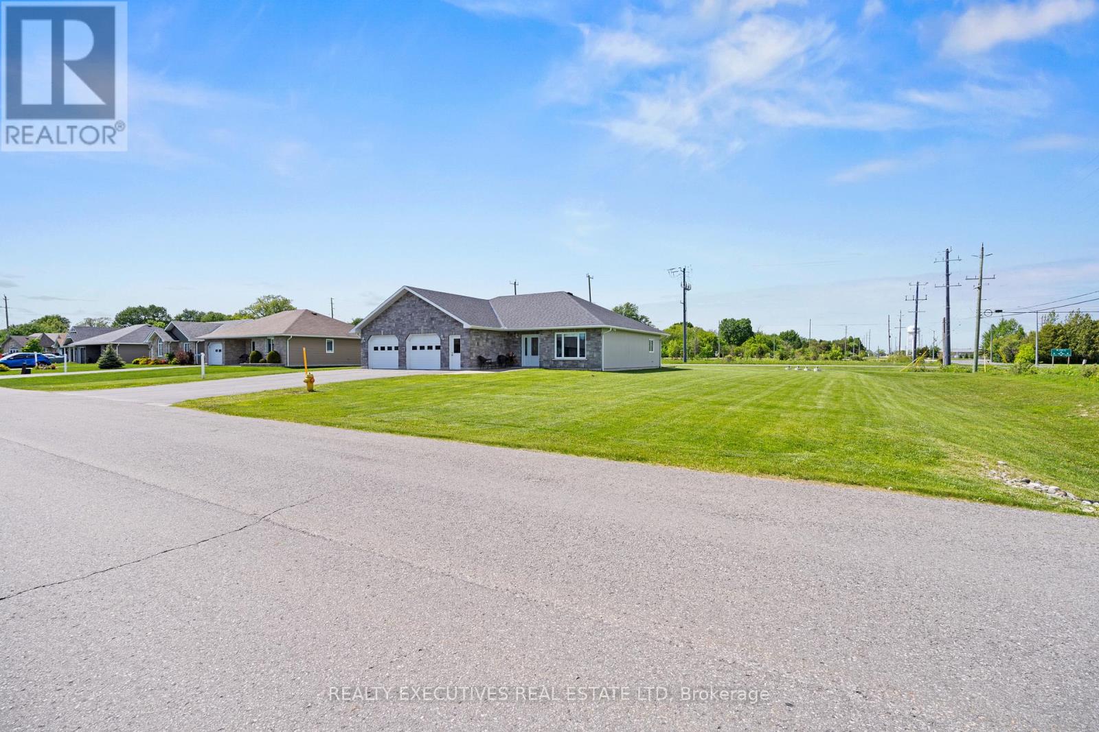 10727 West End Terrace, South Dundas, Ontario  K0E 1K0 - Photo 19 - X13758470