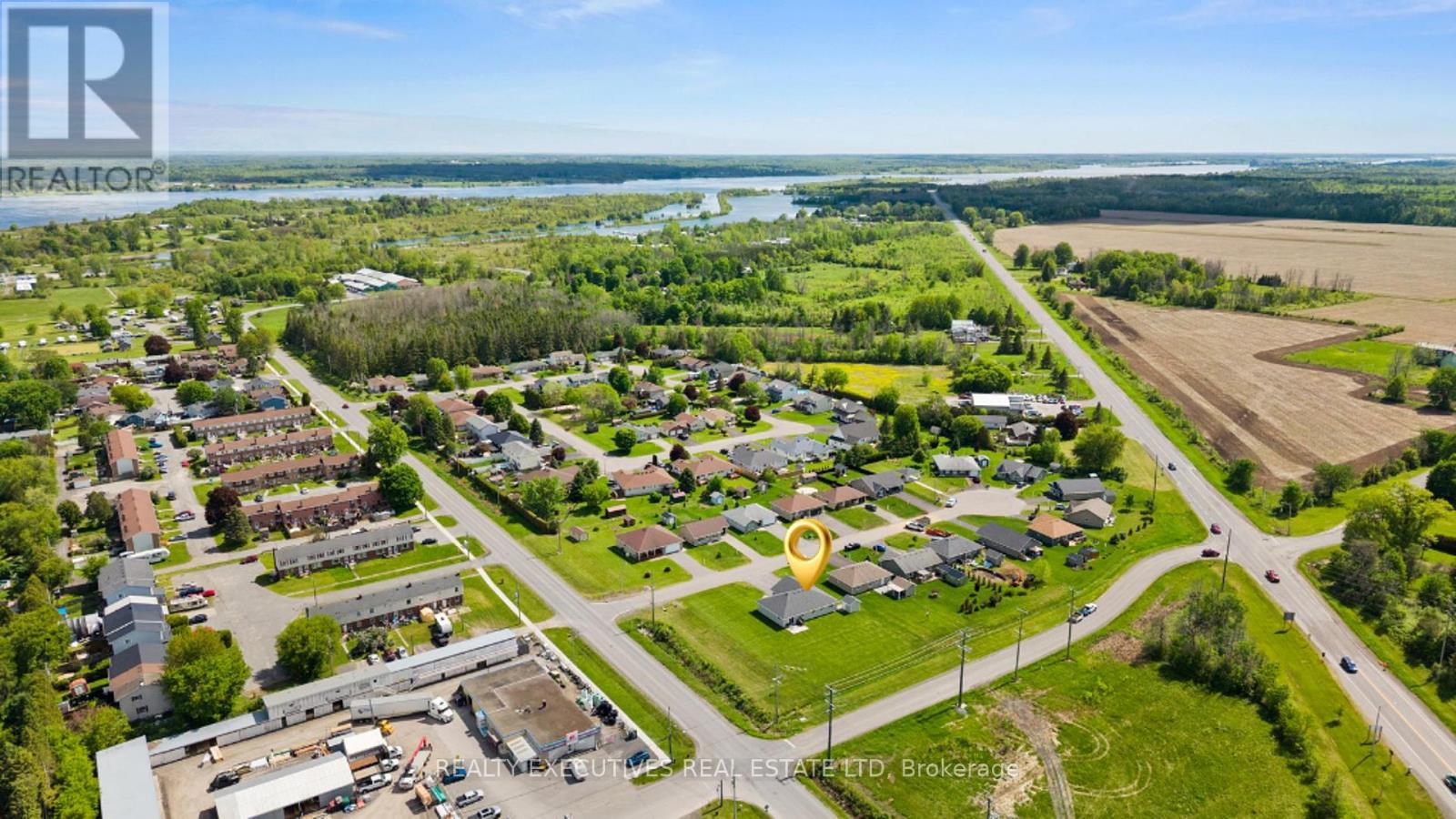 10727 West End Terrace, South Dundas, Ontario  K0E 1K0 - Photo 27 - X13758470