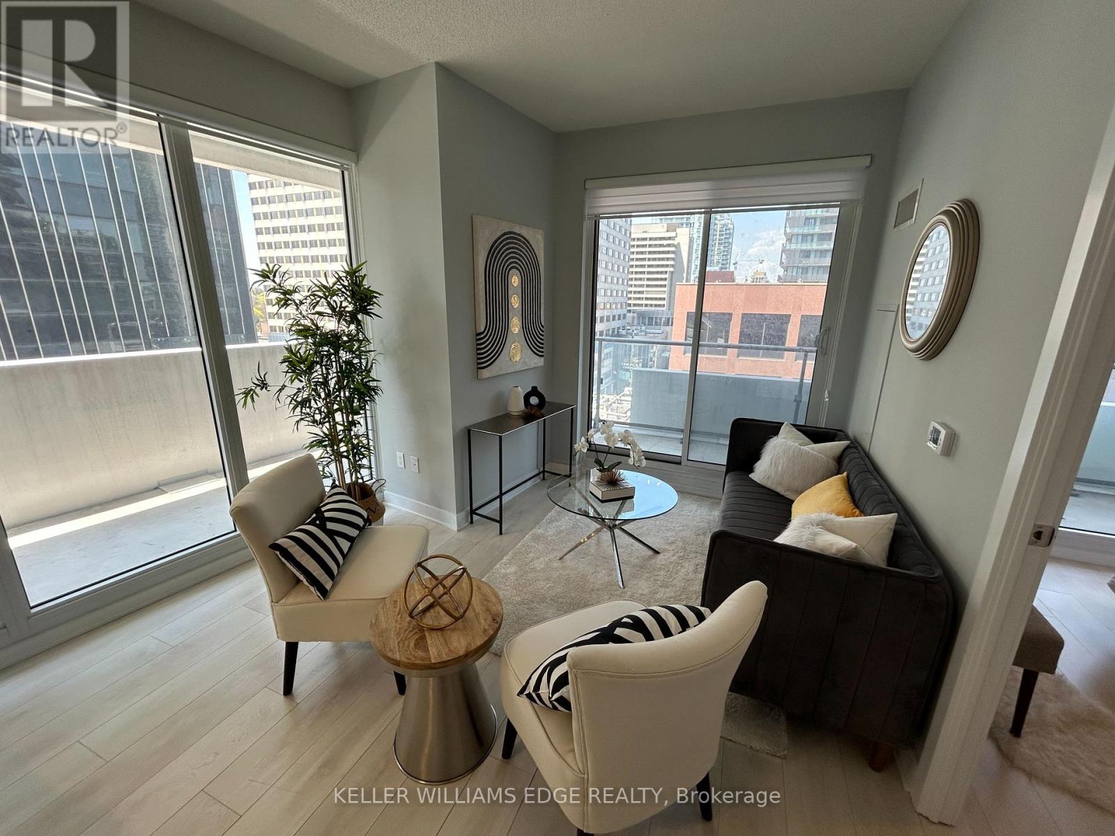 809 - 2221 Yonge Street, Toronto, Ontario  M4S 0B8 - Photo 6 - C13758436