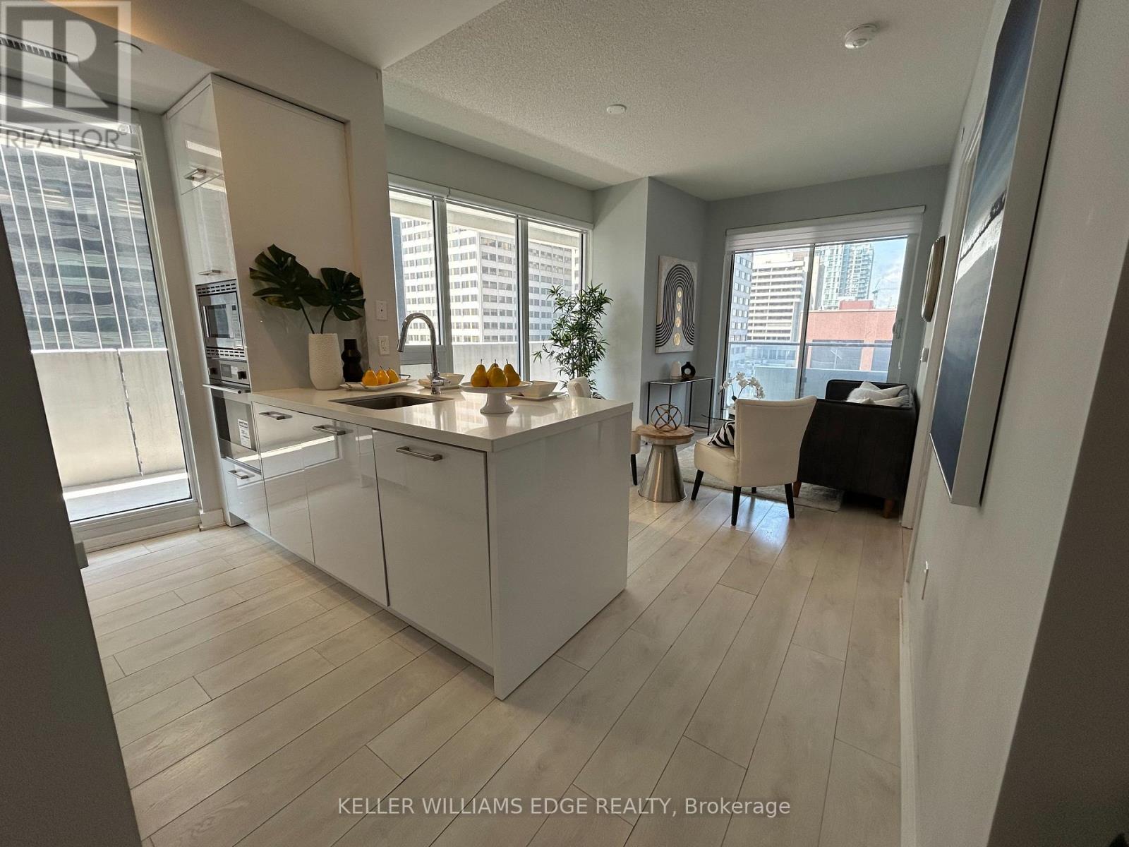809 - 2221 Yonge Street, Toronto, Ontario  M4S 0B8 - Photo 8 - C13758436