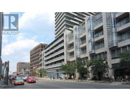 809 - 2221 YONGE STREET, Toronto, Ontario