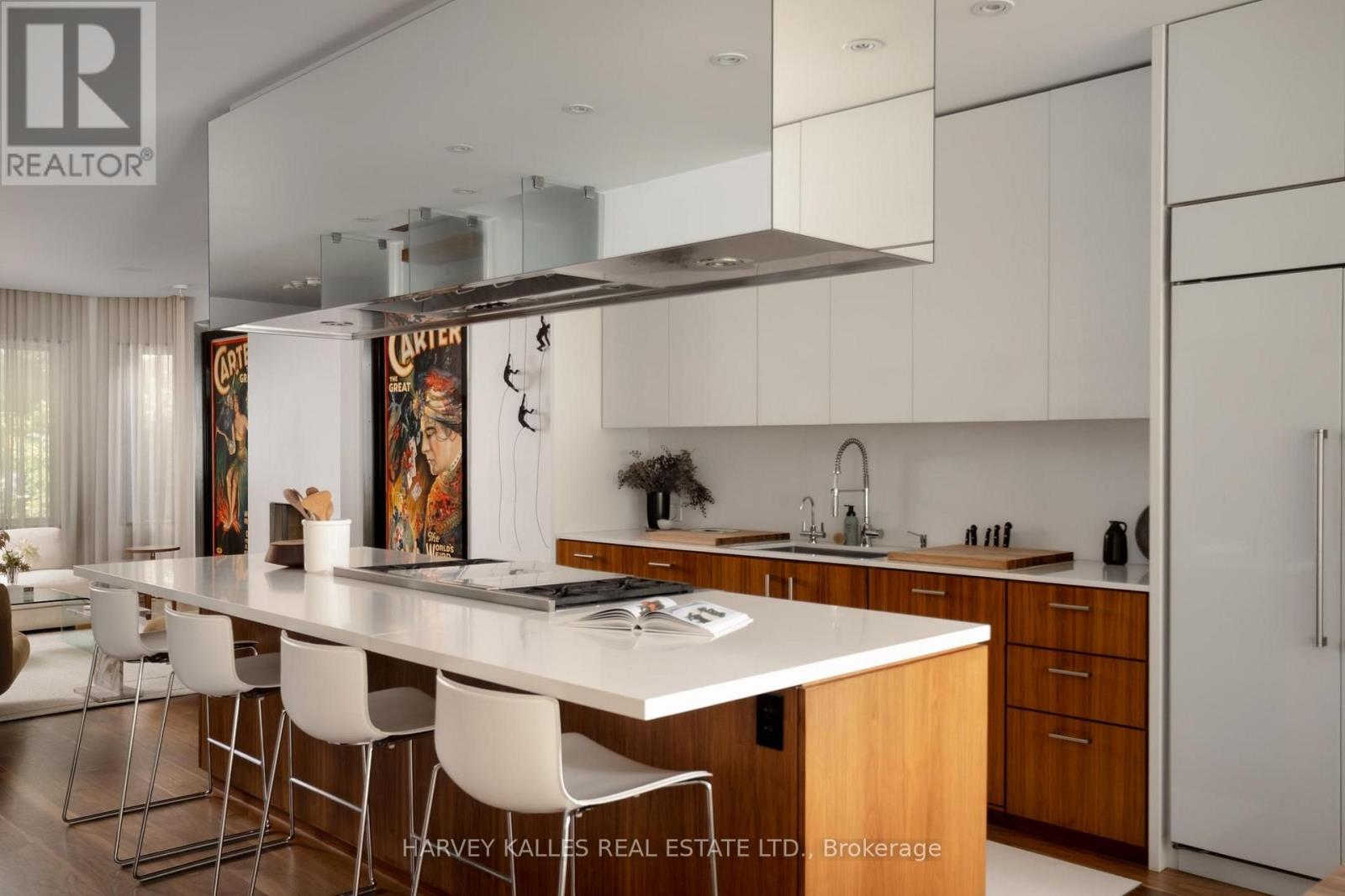 37 Woodlawn Avenue E, Toronto, Ontario  M4T 1B9 - Photo 8 - C13758458
