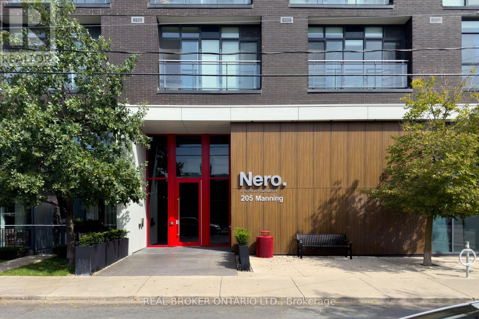 407 - 205 MANNING AVENUE, Toronto, Ontario