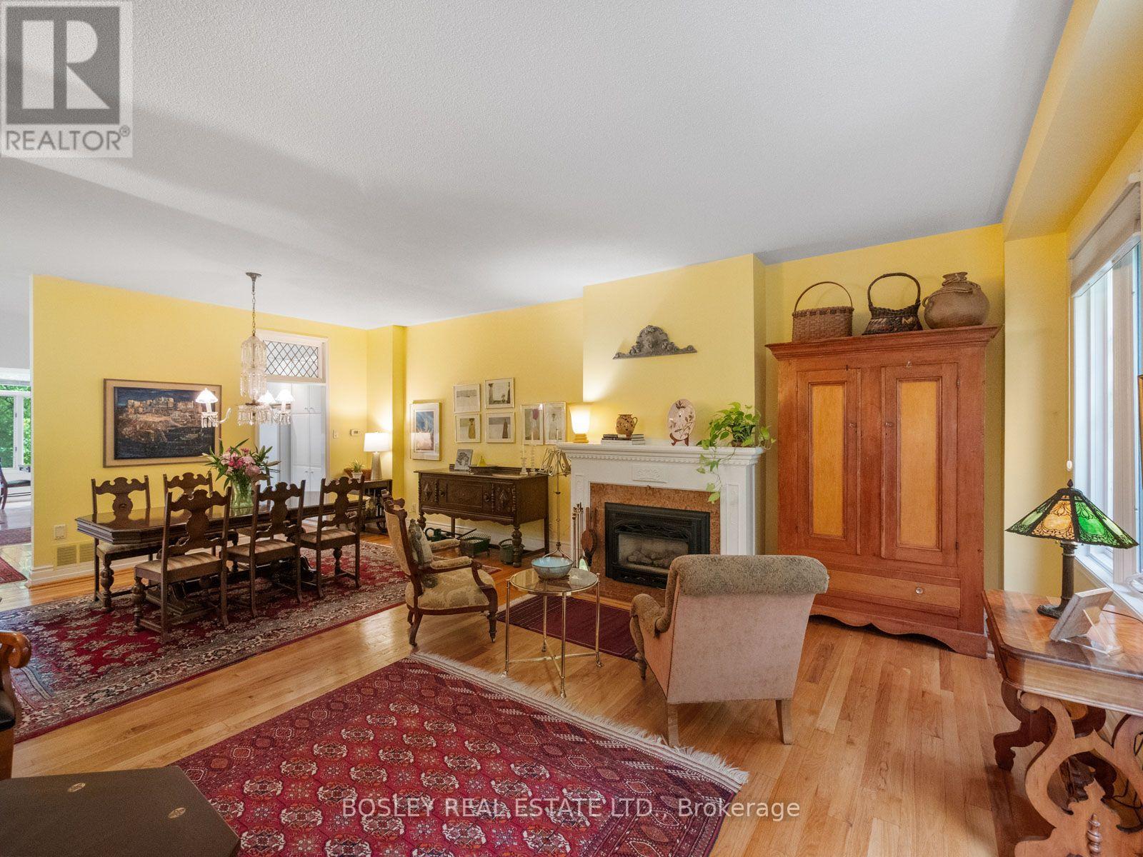 10 De Savery Crescent, Toronto, Ontario  M4S 2L2 - Photo 16 - C13758554