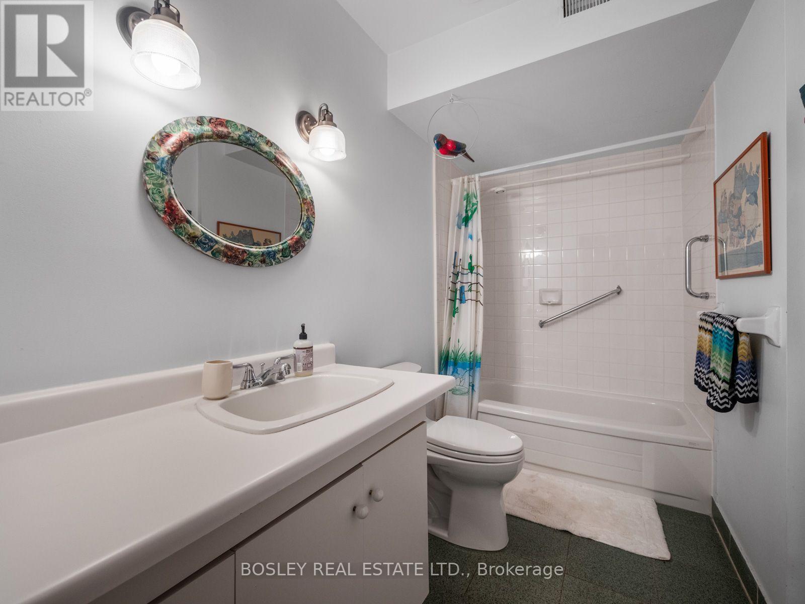 10 De Savery Crescent, Toronto, Ontario  M4S 2L2 - Photo 43 - C13758554