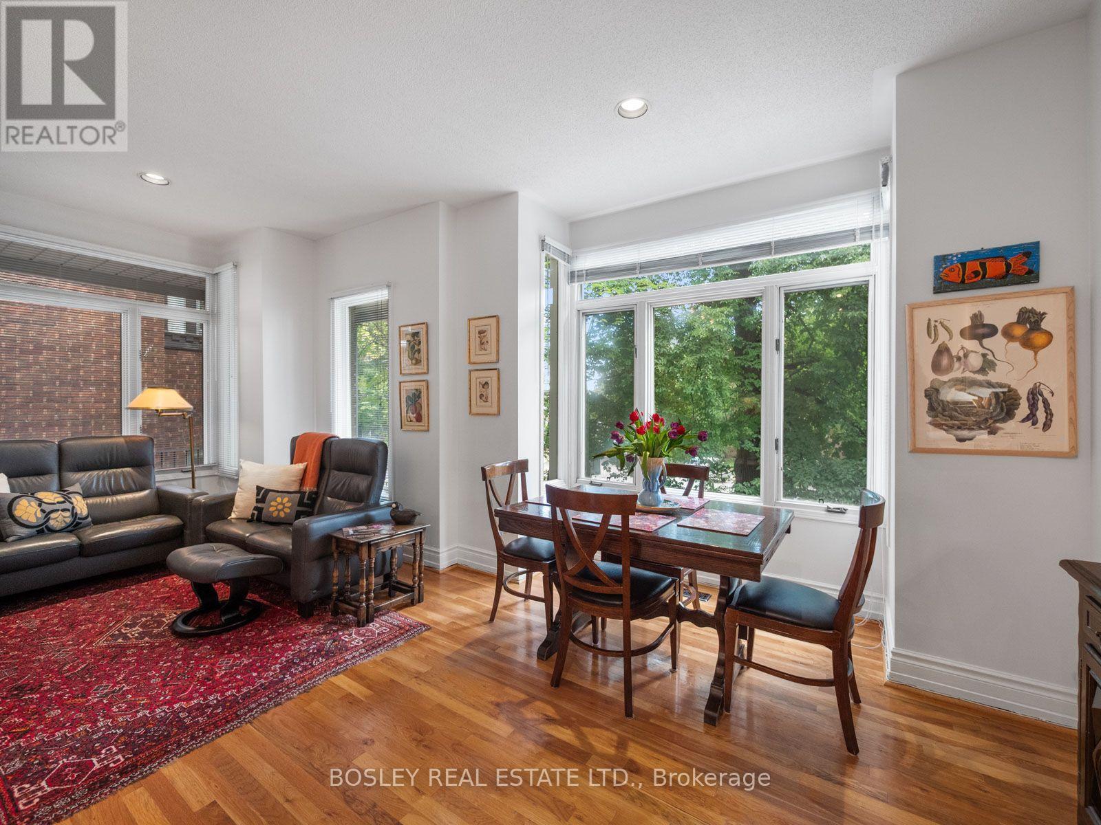 10 De Savery Crescent, Toronto, Ontario  M4S 2L2 - Photo 6 - C13758554