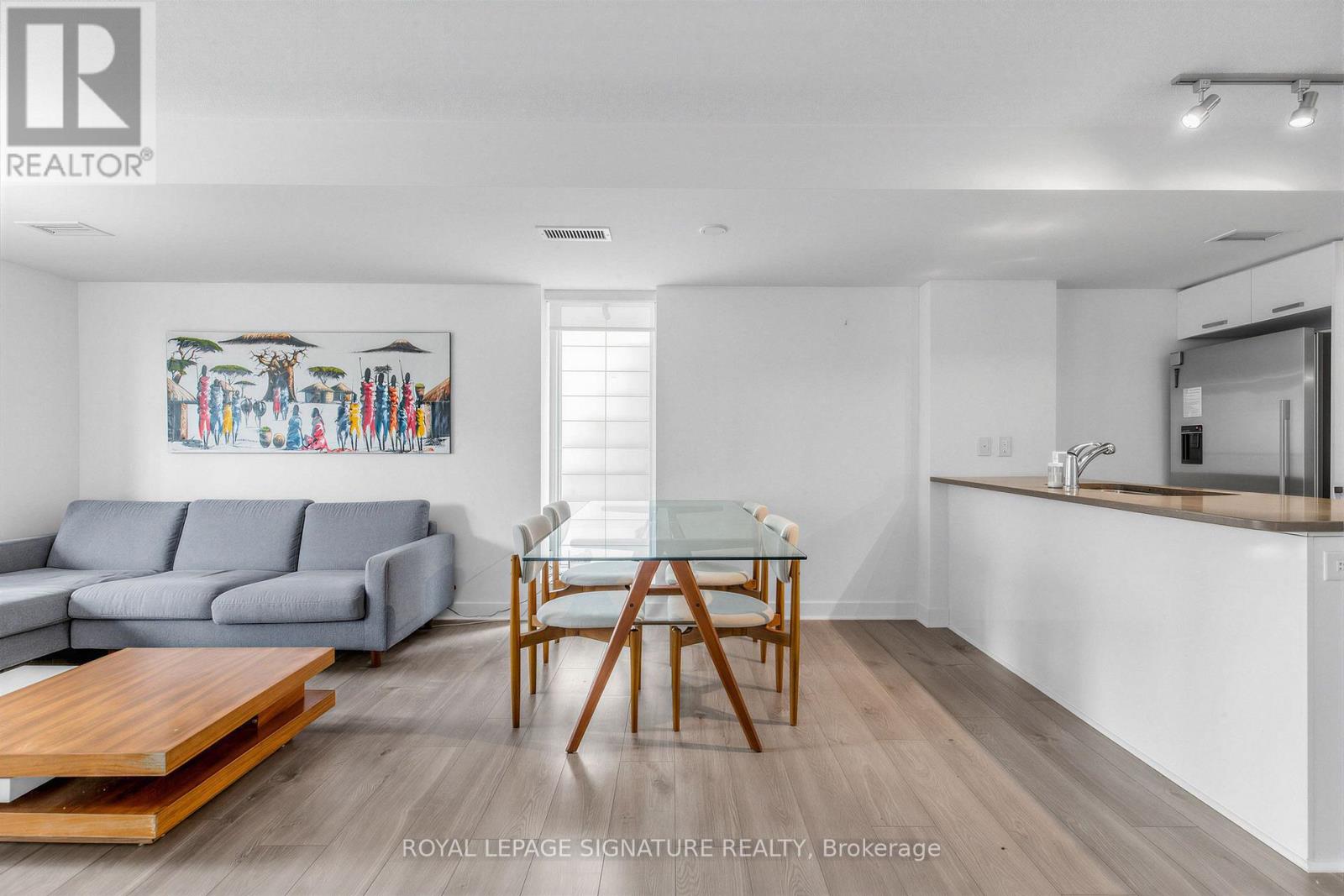 414 - 295 Adelaide Street W, Toronto, Ontario  M5V 0L4 - Photo 13 - C13758596