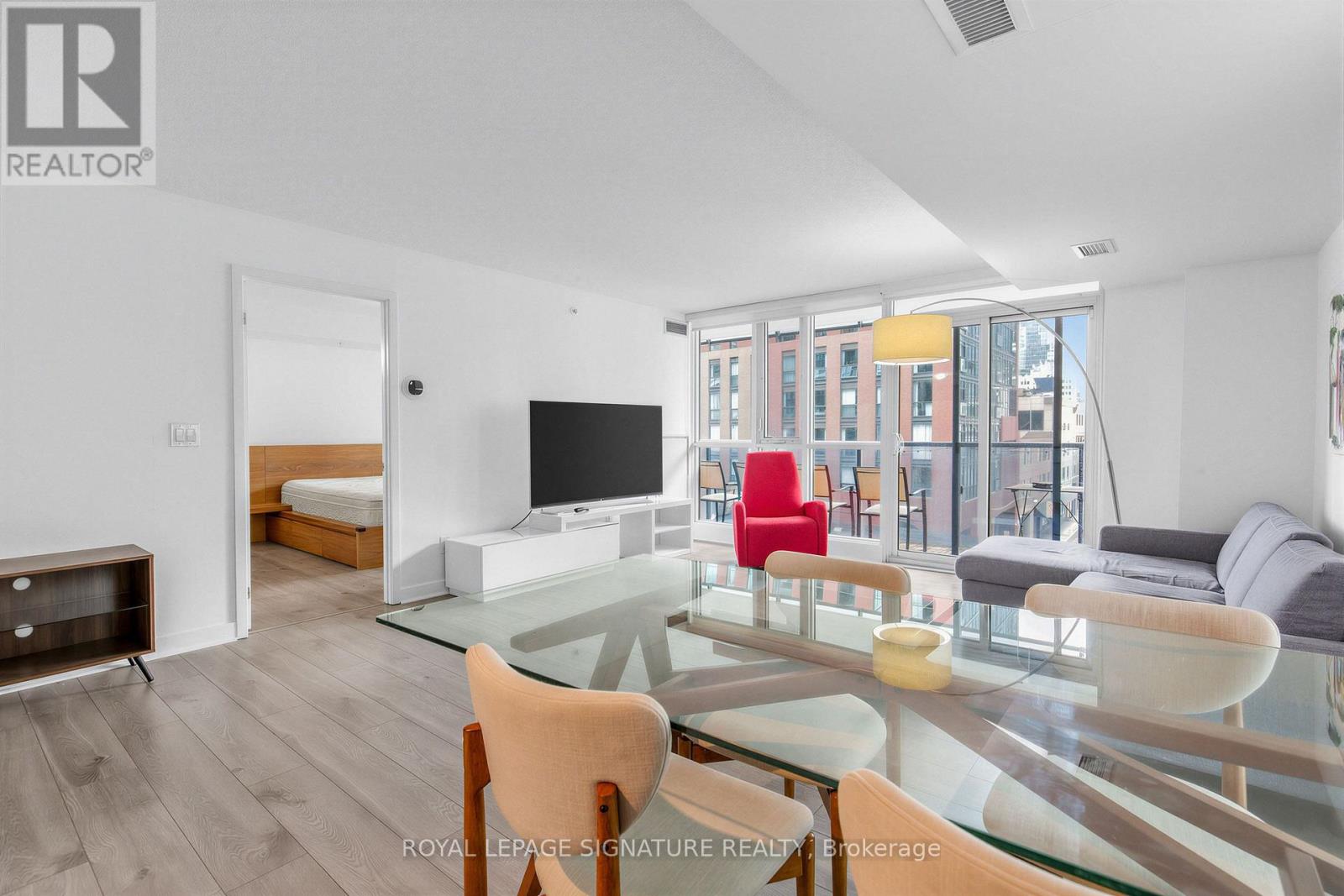 414 - 295 Adelaide Street W, Toronto, Ontario  M5V 0L4 - Photo 9 - C13758596