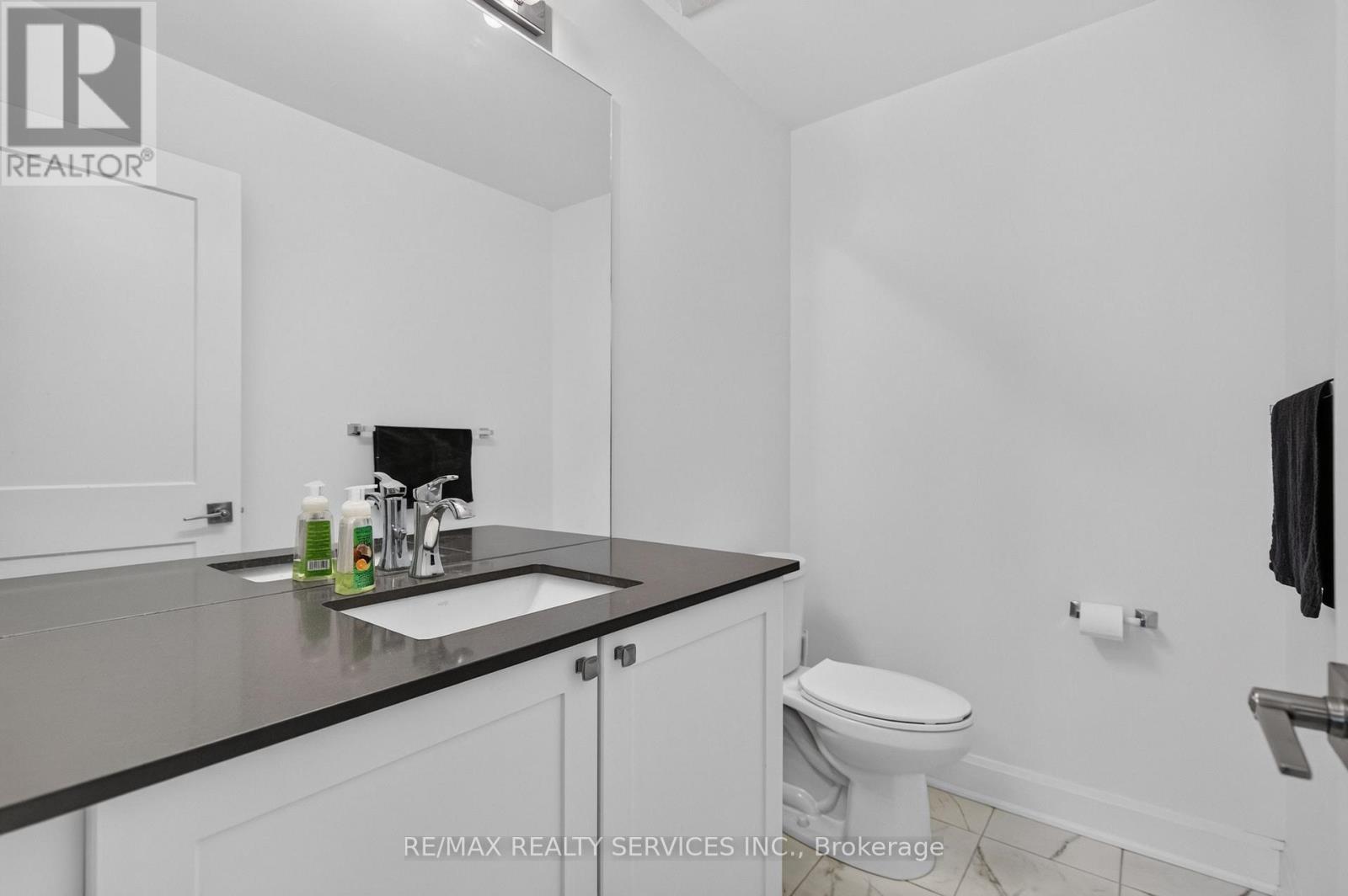 129 - 50 Lakebreeze Drive, Clarington, Ontario  L1B 0V9 - Photo 27 - E13758440