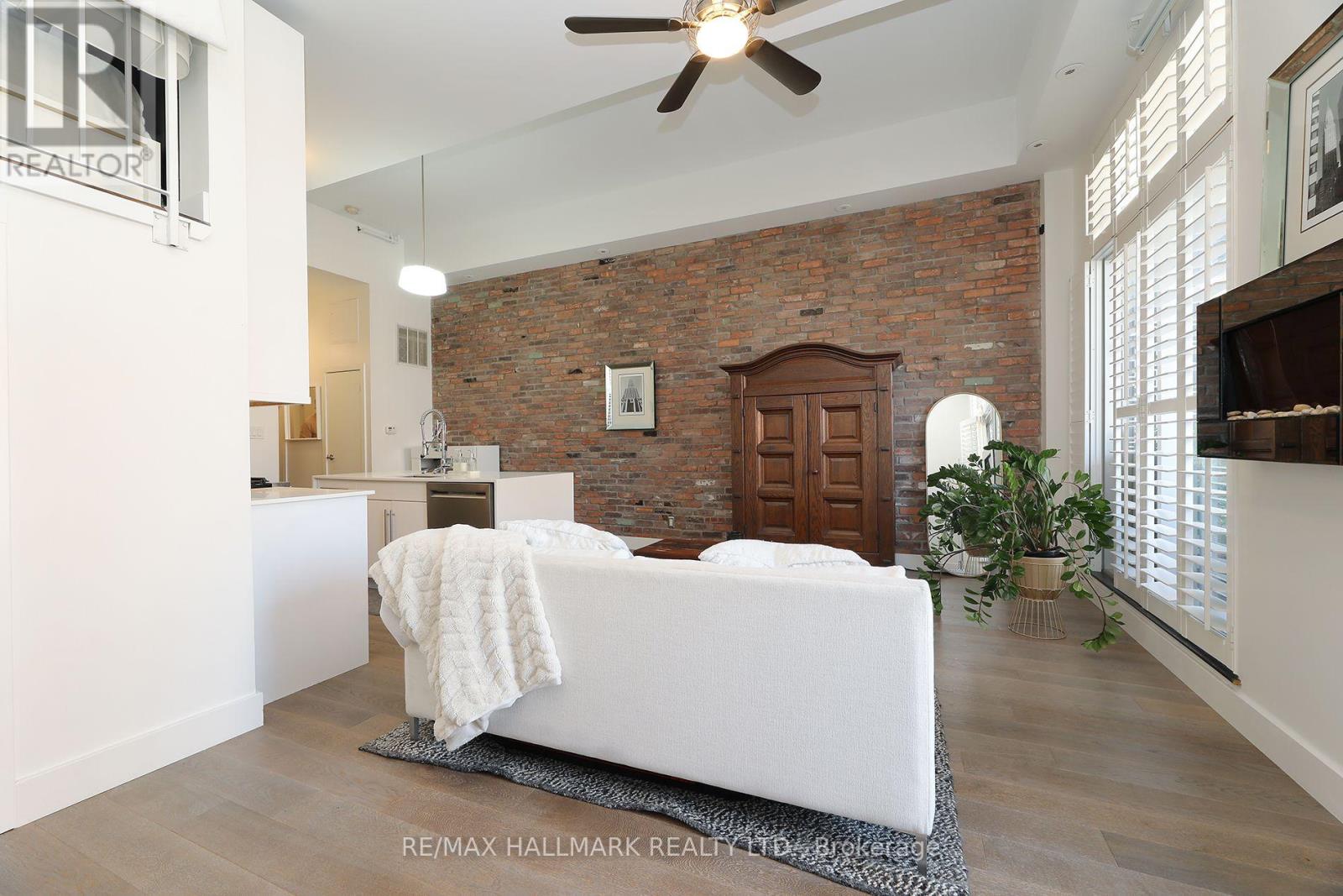 204 - 1842 Queen Street E, Toronto, Ontario  M4L 1H1 - Photo 10 - E13758442