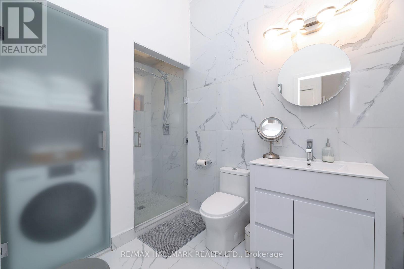 204 - 1842 Queen Street E, Toronto, Ontario  M4L 1H1 - Photo 19 - E13758442