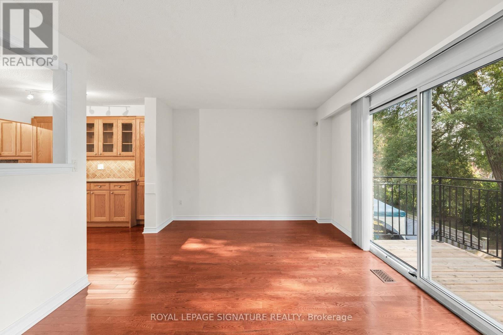 42 - 580 Eyer Drive, Pickering, Ontario  L1W 3B7 - Photo 11 - E13758504