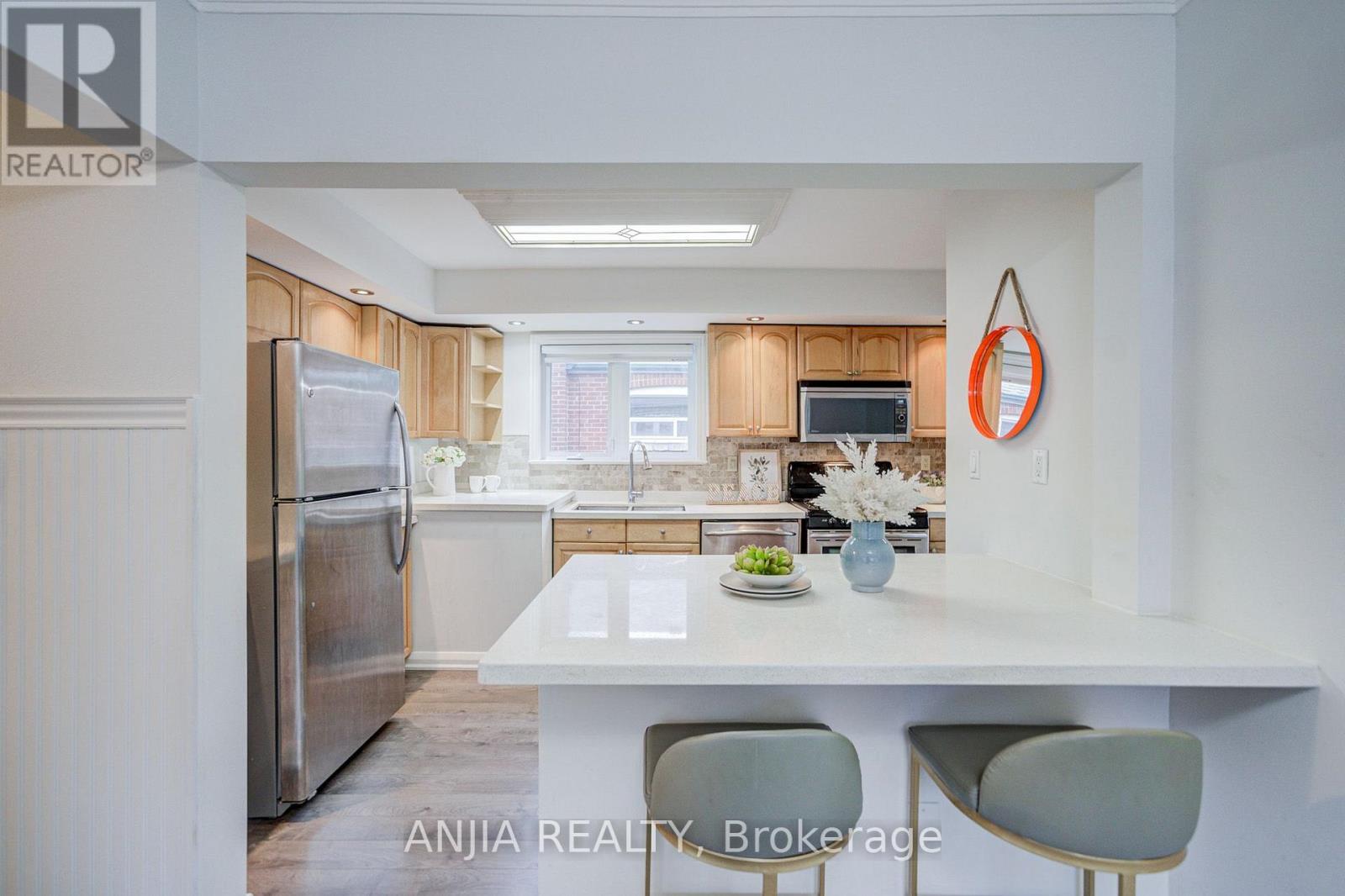 91 Canlish Road, Toronto, Ontario  M1P 1S8 - Photo 11 - E13758548