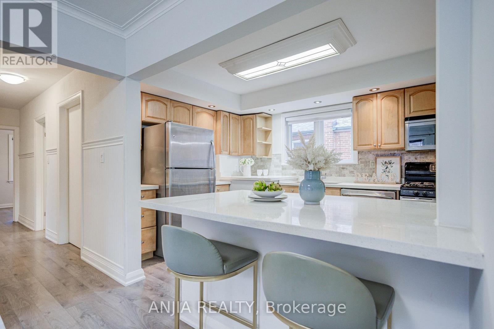 91 Canlish Road, Toronto, Ontario  M1P 1S8 - Photo 12 - E13758548