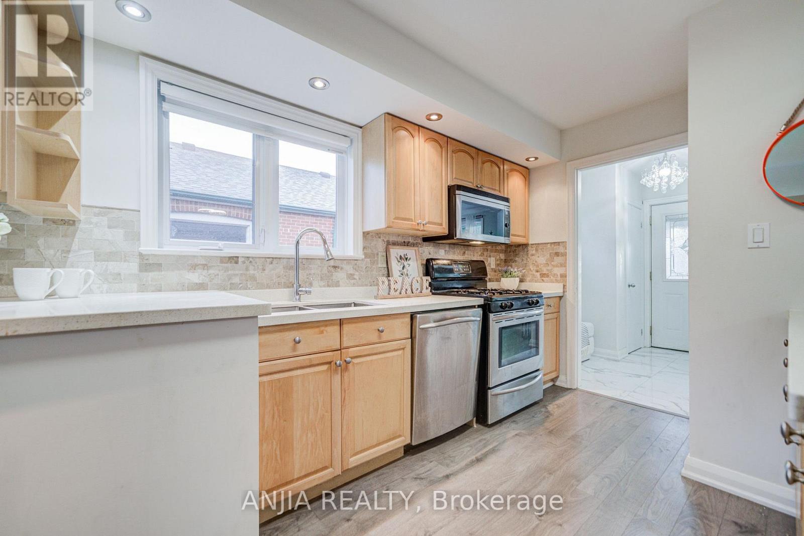 91 Canlish Road, Toronto, Ontario  M1P 1S8 - Photo 19 - E13758548