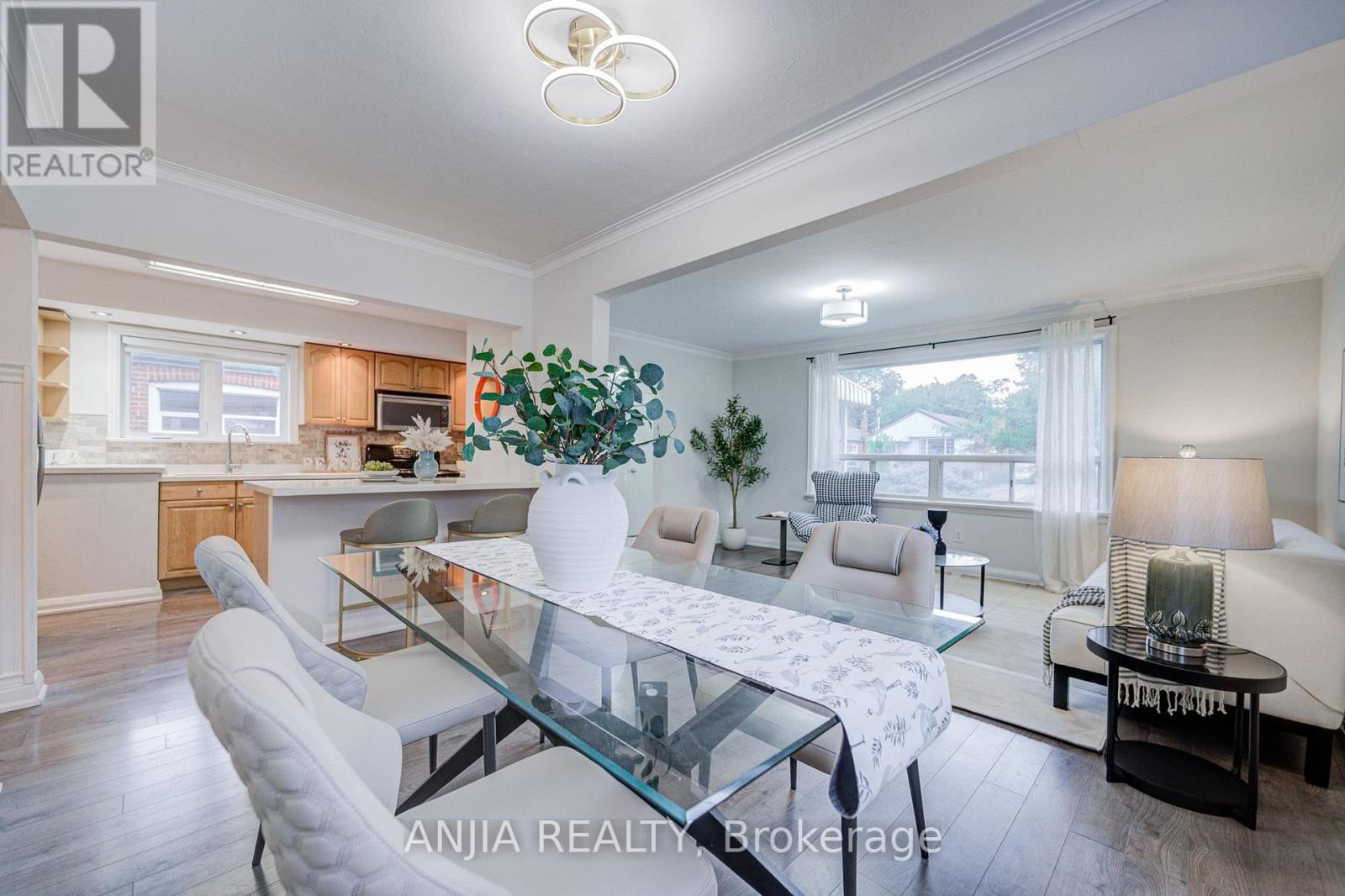 91 Canlish Road, Toronto, Ontario  M1P 1S8 - Photo 9 - E13758548