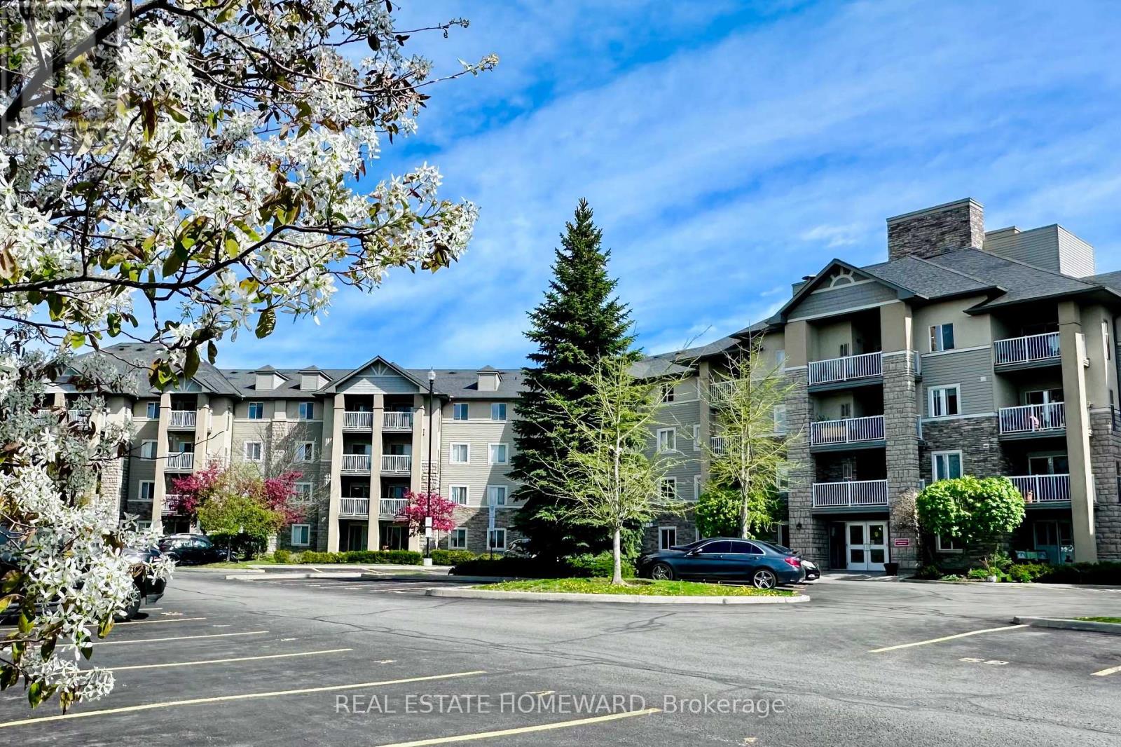 416 - 684 WARDEN AVENUE, Toronto, Ontario