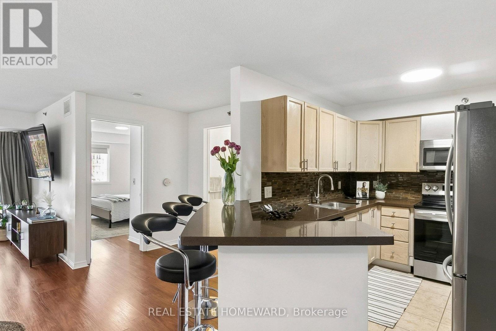 416 - 684 Warden Avenue, Toronto, Ontario  M1L 4W4 - Photo 14 - E13758566