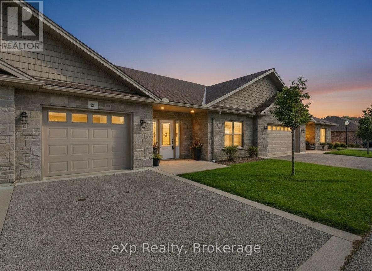 Unit 20 - 246 Grey Street E, Saugeen Shores, Ontario  N0H 2L0 - Photo 1 - X13758444