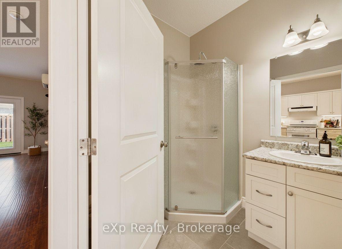 Unit 20 - 246 Grey Street E, Saugeen Shores, Ontario  N0H 2L0 - Photo 6 - X13758444