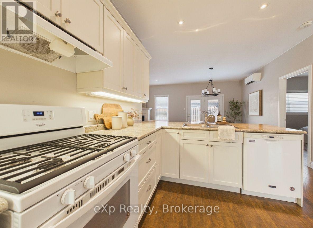 Unit 20 - 246 Grey Street E, Saugeen Shores, Ontario  N0H 2L0 - Photo 8 - X13758444