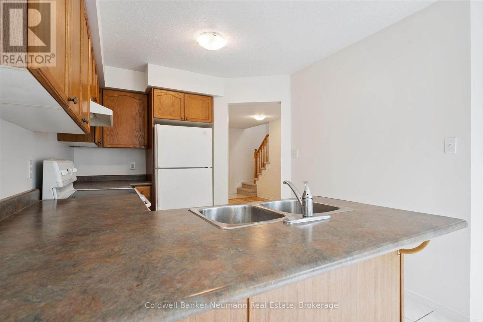 24 Lee Street, Guelph (Grange Road), Ontario  N1E 7H1 - Photo 21 - X13758476