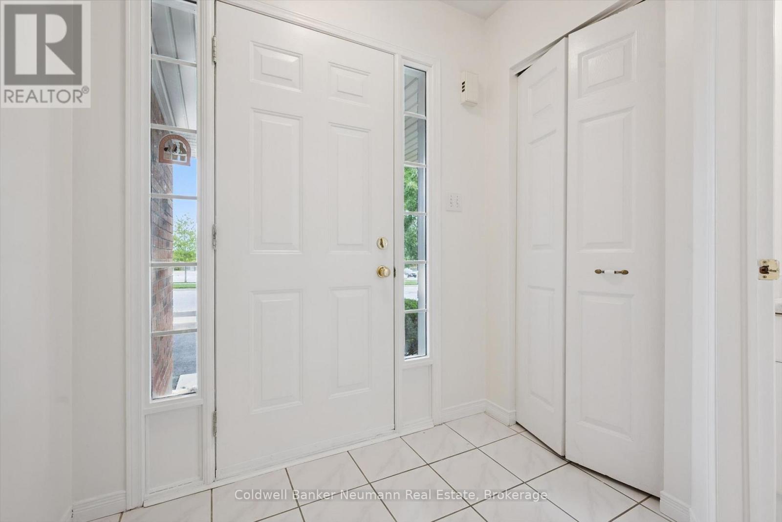 24 Lee Street, Guelph (Grange Road), Ontario  N1E 7H1 - Photo 6 - X13758476