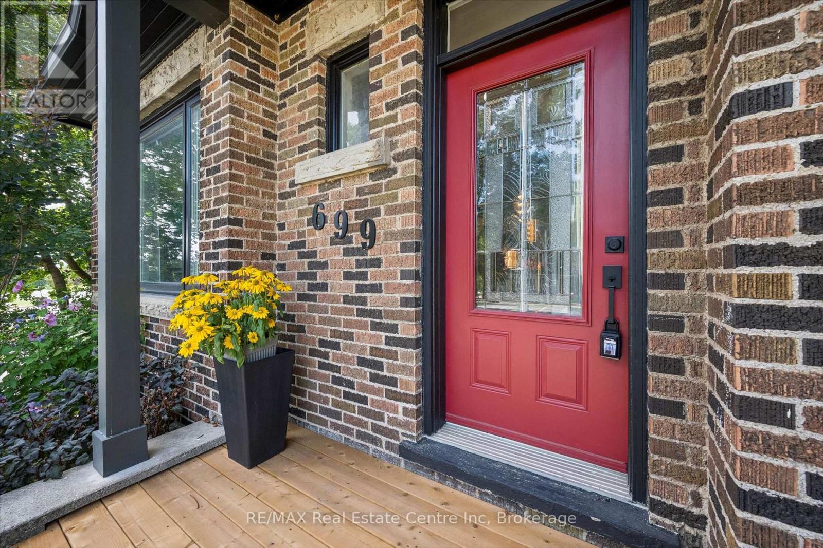 699 St Andrew Street W, Centre Wellington, Ontario  N1M 1P7 - Photo 3 - X13758588