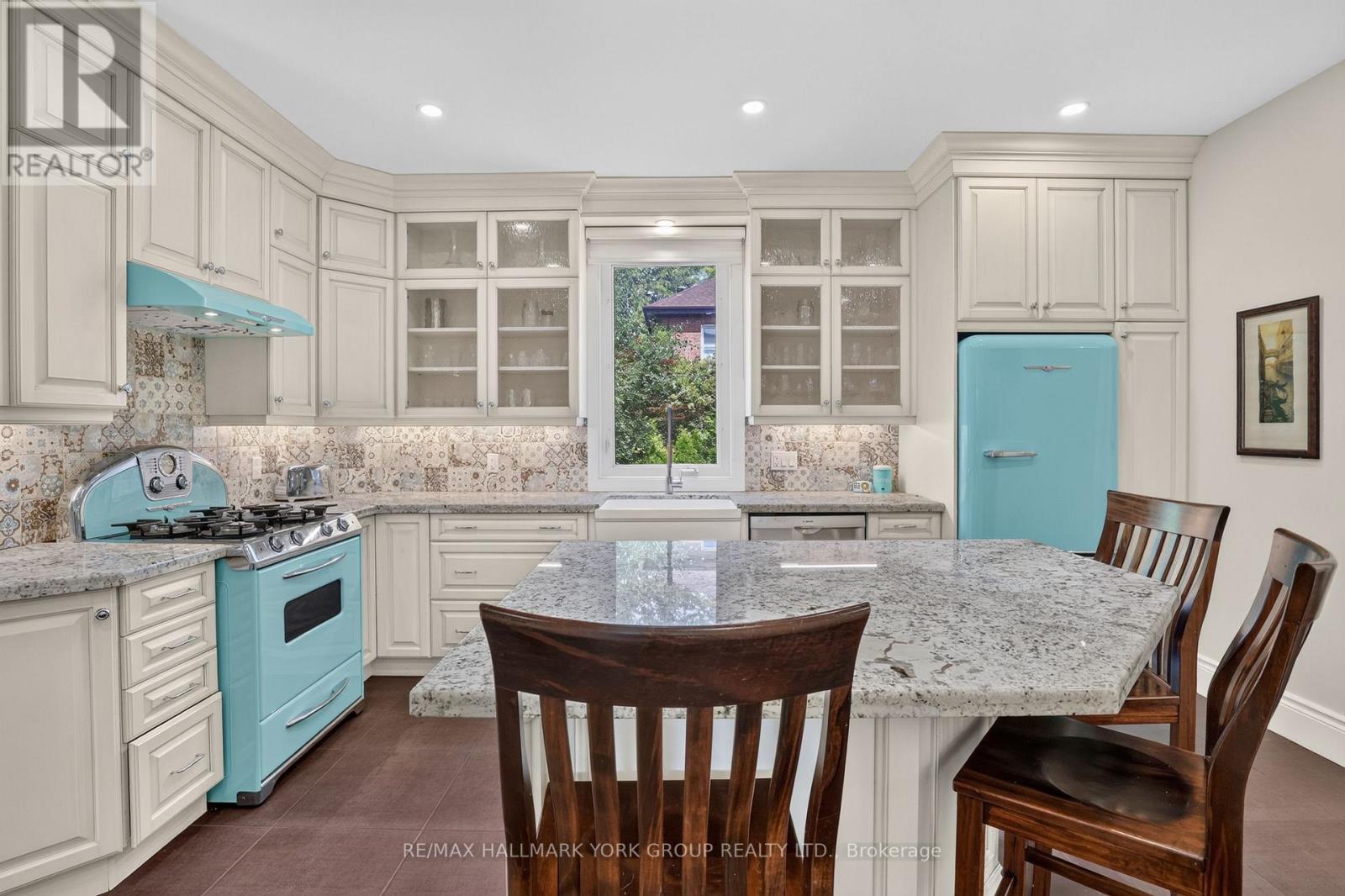 150 Lorne Avenue, Newmarket, Ontario  L3Y 4J7 - Photo 15 - N13758492