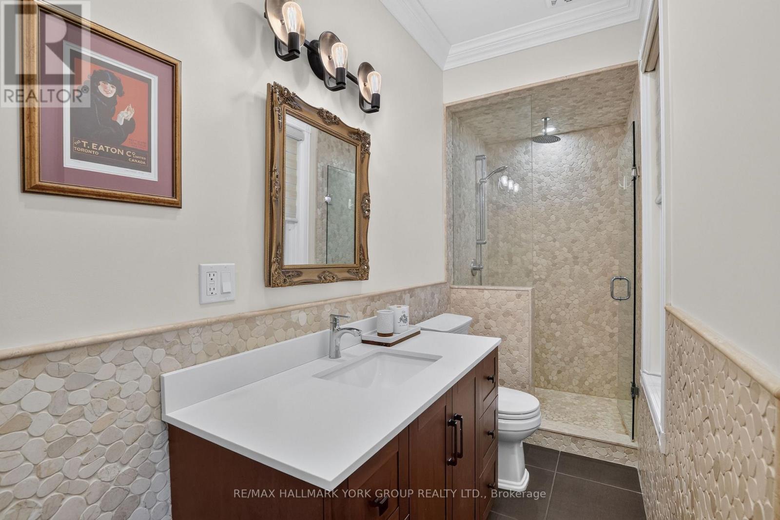150 Lorne Avenue, Newmarket, Ontario  L3Y 4J7 - Photo 16 - N13758492