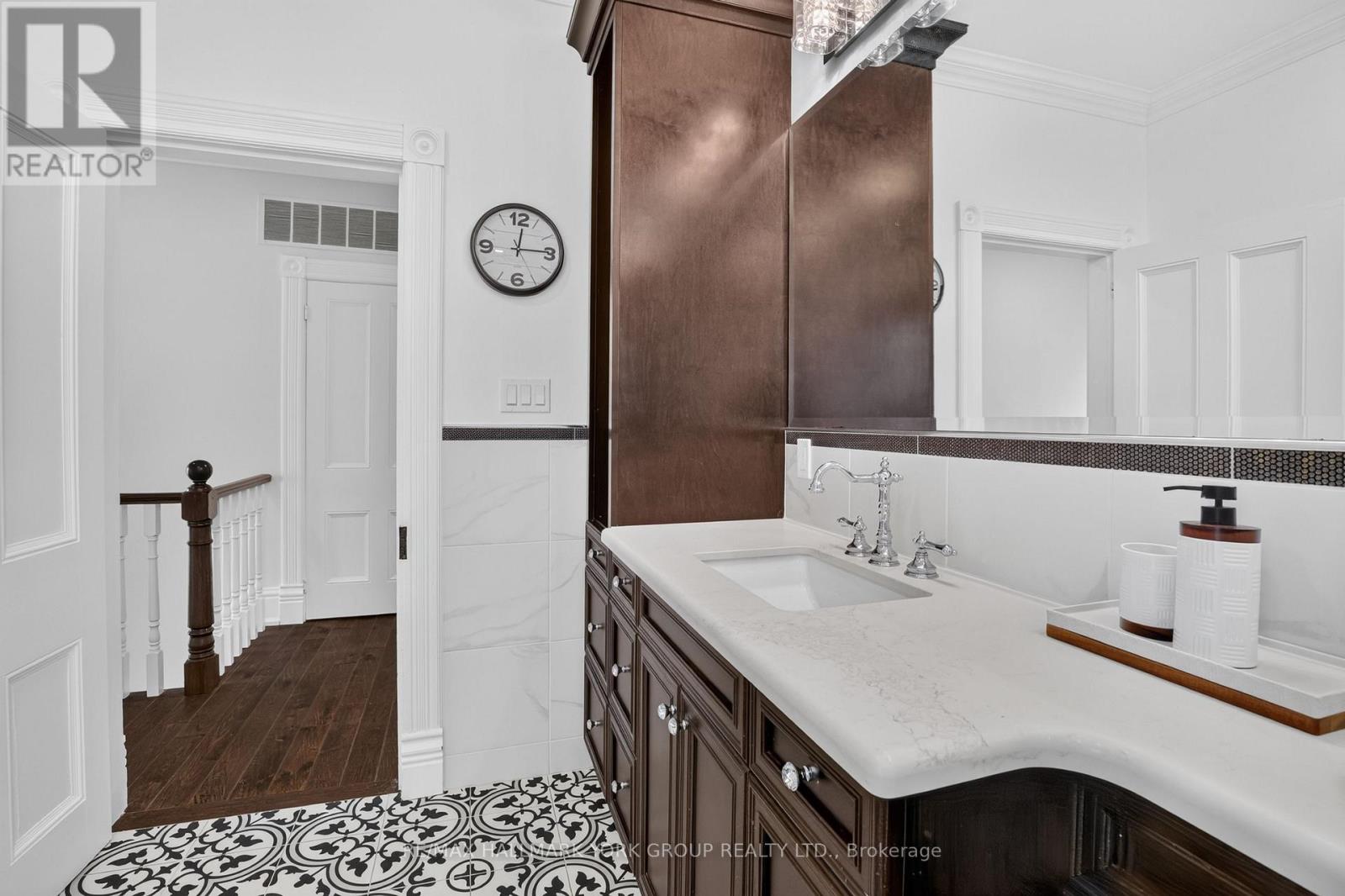150 Lorne Avenue, Newmarket, Ontario  L3Y 4J7 - Photo 26 - N13758492