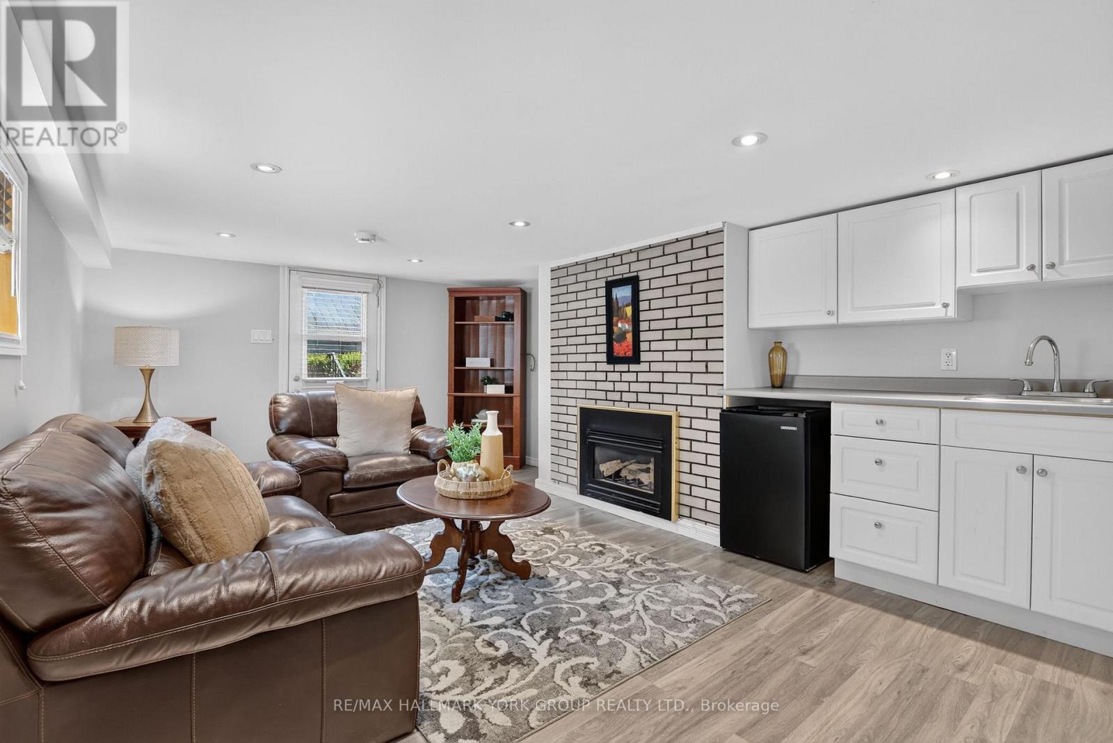 150 Lorne Avenue, Newmarket, Ontario  L3Y 4J7 - Photo 33 - N13758492