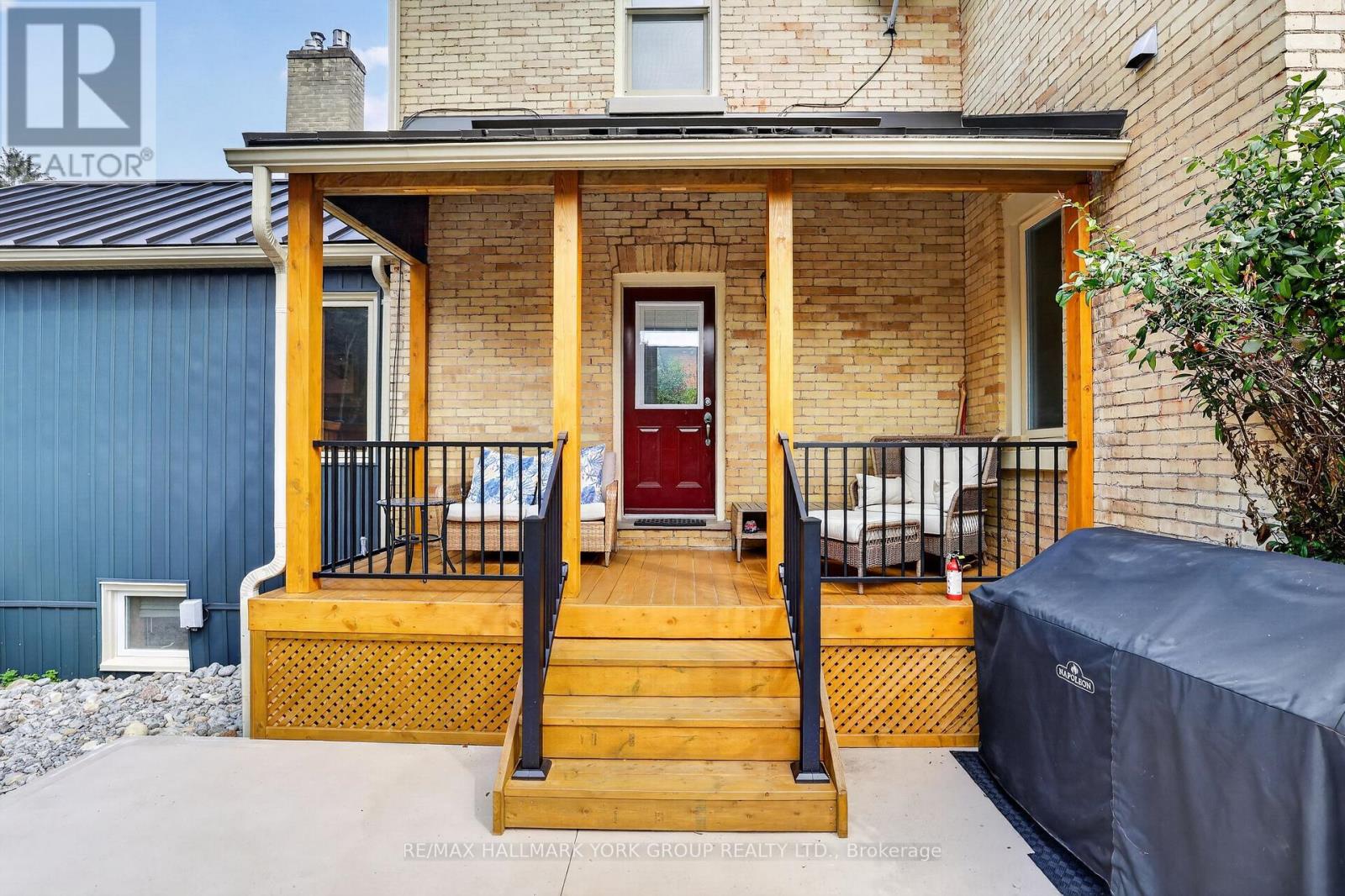 150 Lorne Avenue, Newmarket, Ontario  L3Y 4J7 - Photo 37 - N13758492