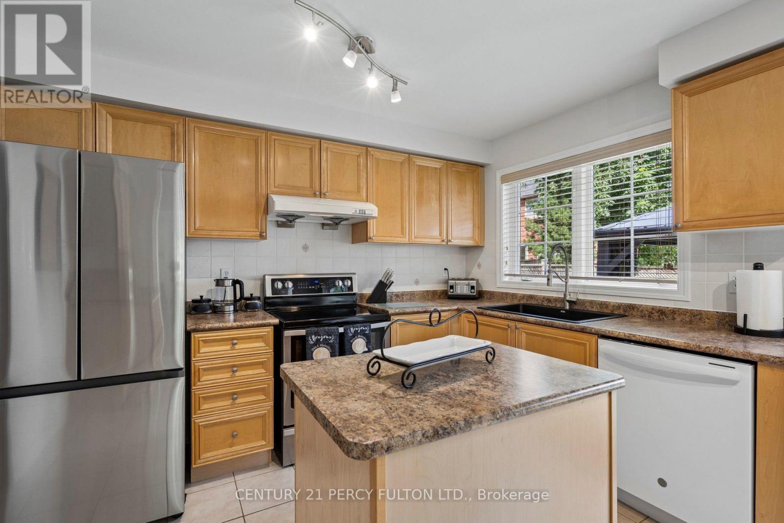 33 Redbud Street, Markham, Ontario  L6E 1G3 - Photo 13 - N13758582