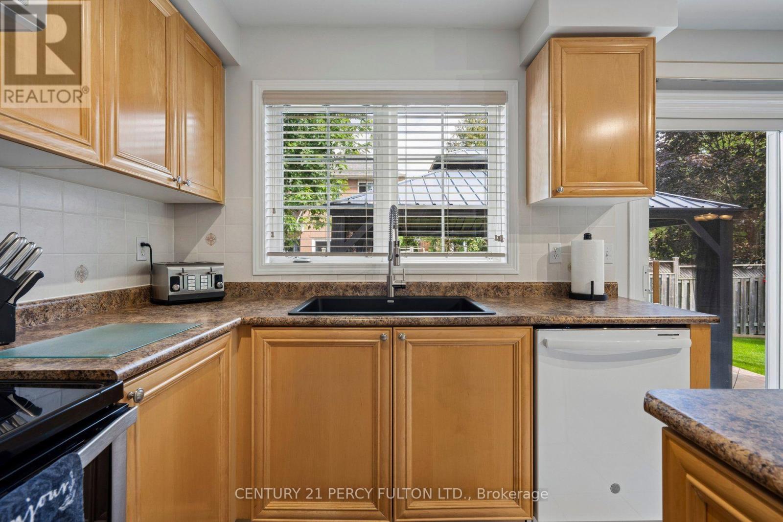 33 Redbud Street, Markham, Ontario  L6E 1G3 - Photo 16 - N13758582