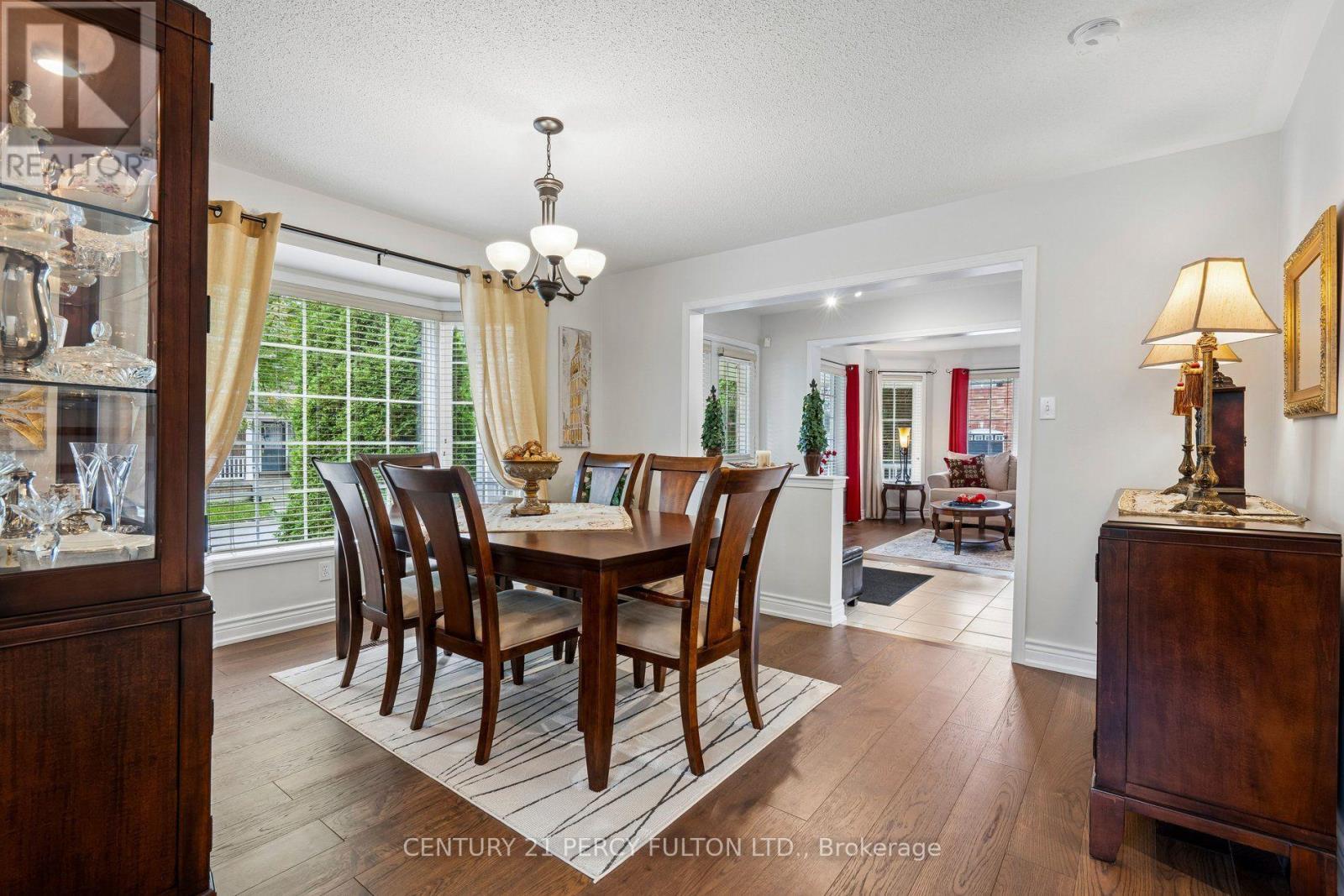 33 Redbud Street, Markham, Ontario  L6E 1G3 - Photo 7 - N13758582