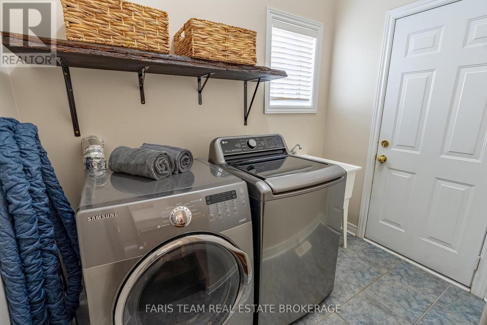 24 Pepin Court, Barrie (Innis-Shore), Ontario  L4M 7J4 - Photo 19 - S13758542