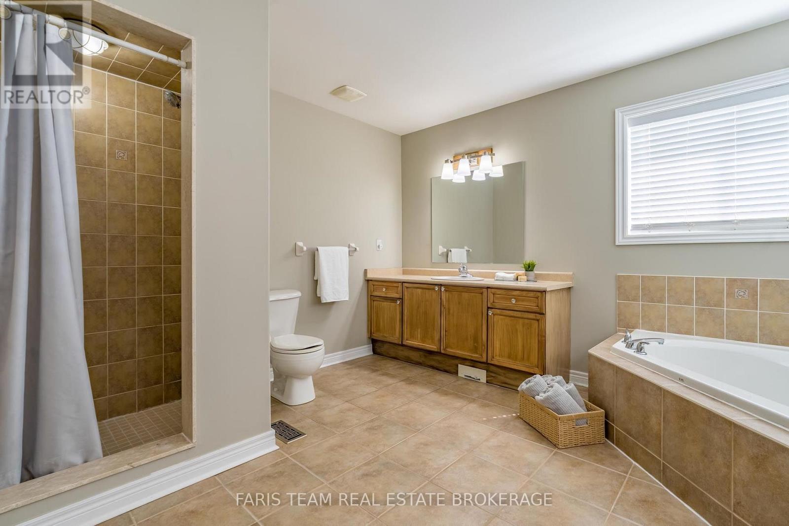 24 Pepin Court, Barrie (Innis-Shore), Ontario  L4M 7J4 - Photo 26 - S13758542