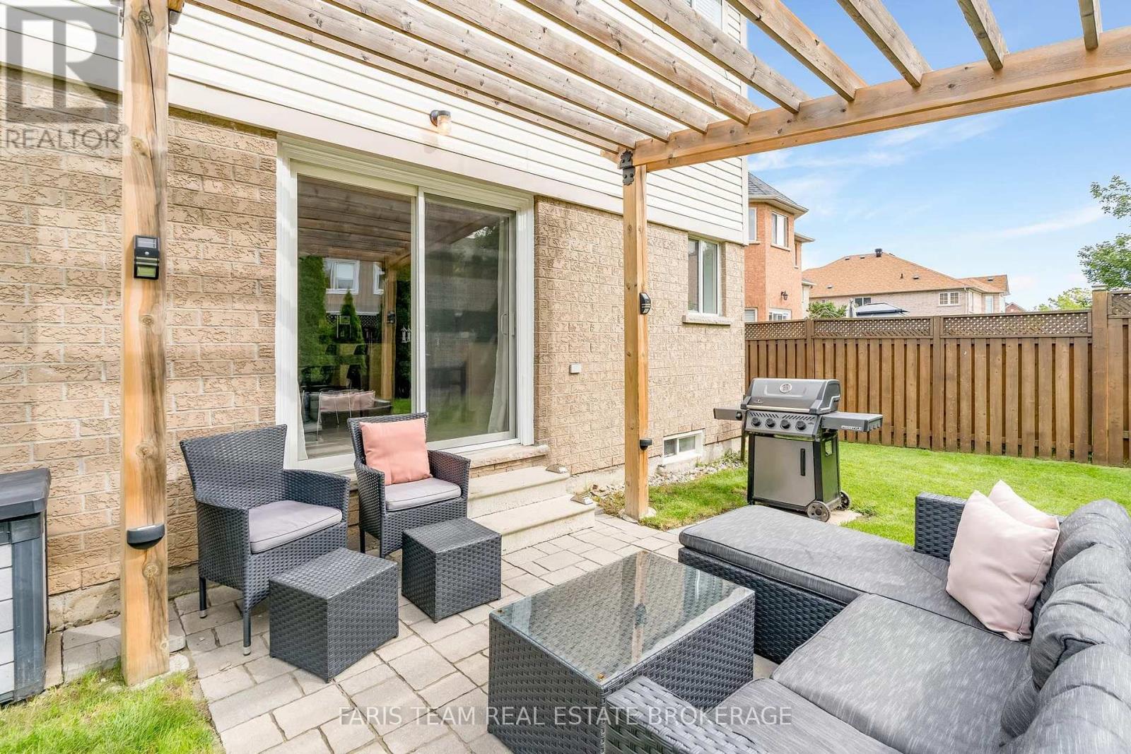 24 Pepin Court, Barrie (Innis-Shore), Ontario  L4M 7J4 - Photo 32 - S13758542