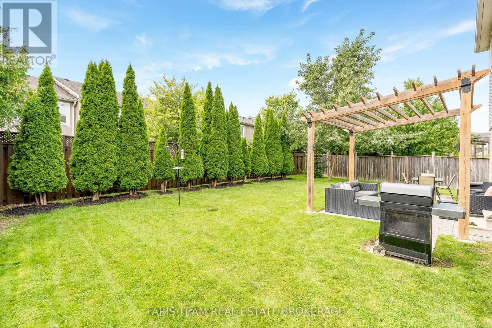 24 Pepin Court, Barrie (Innis-Shore), Ontario  L4M 7J4 - Photo 37 - S13758542
