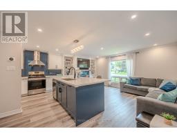 29 SHELLEY LANE, Barrie, Ontario
