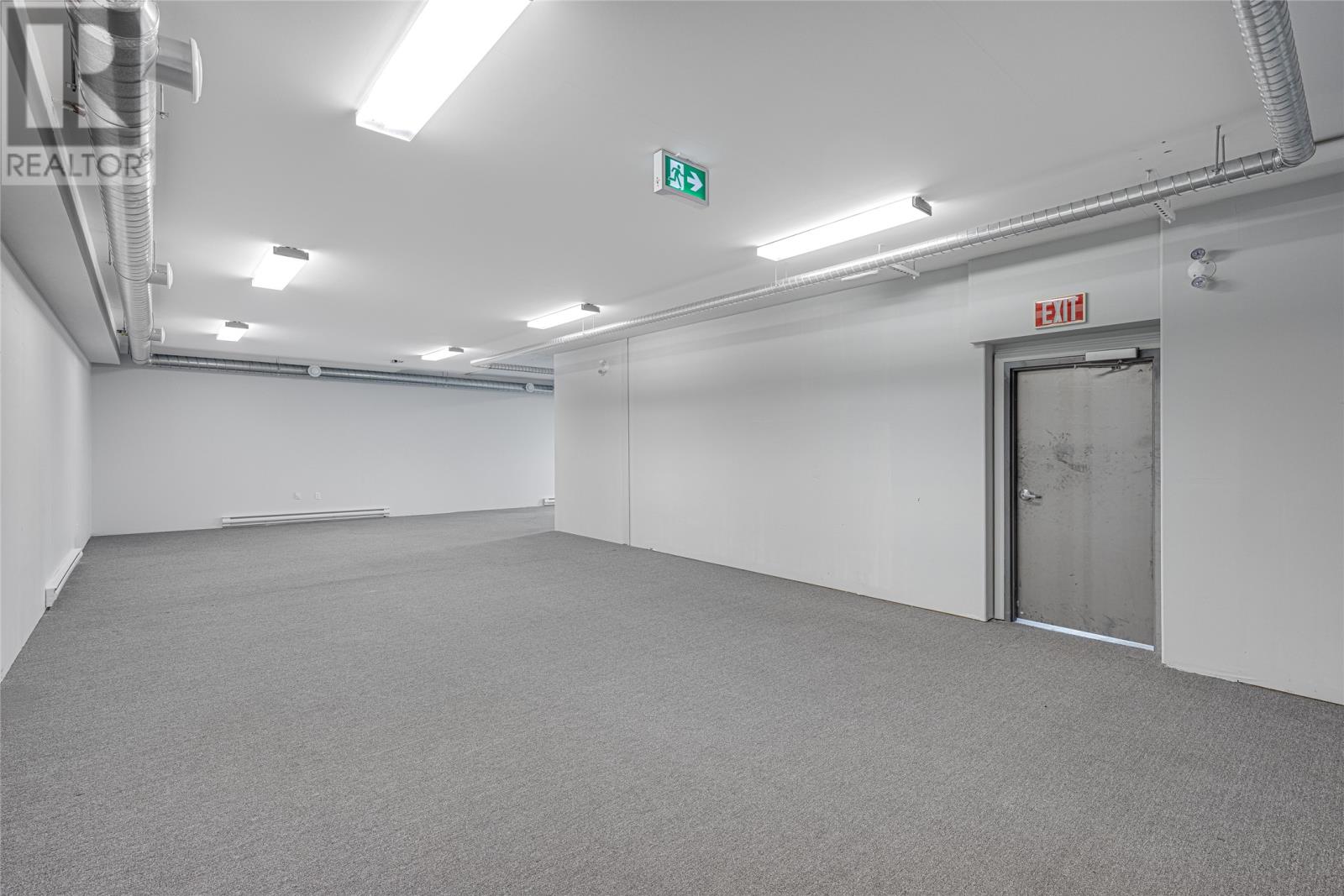 385 East White Hills Road Unit#B, St.Johns — photo 6