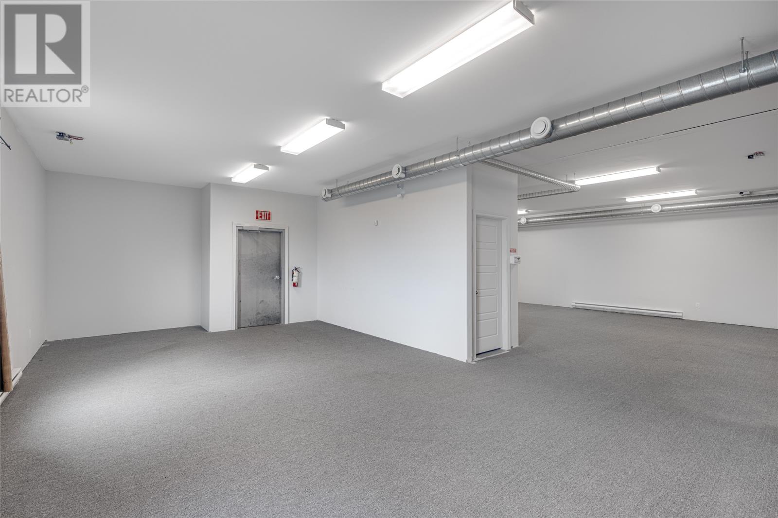 385 East White Hills Road Unit#B, St.Johns — photo 8