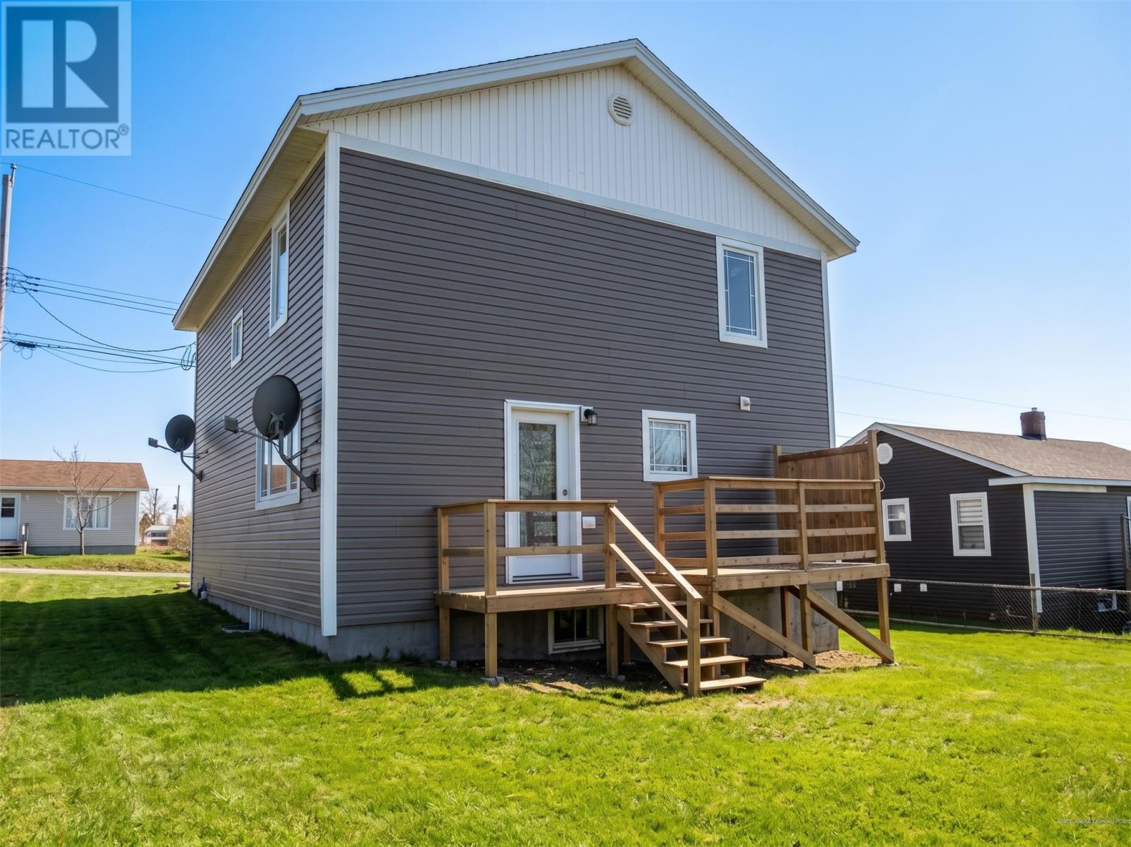 7 Bown Street, Bell Island — photo 2