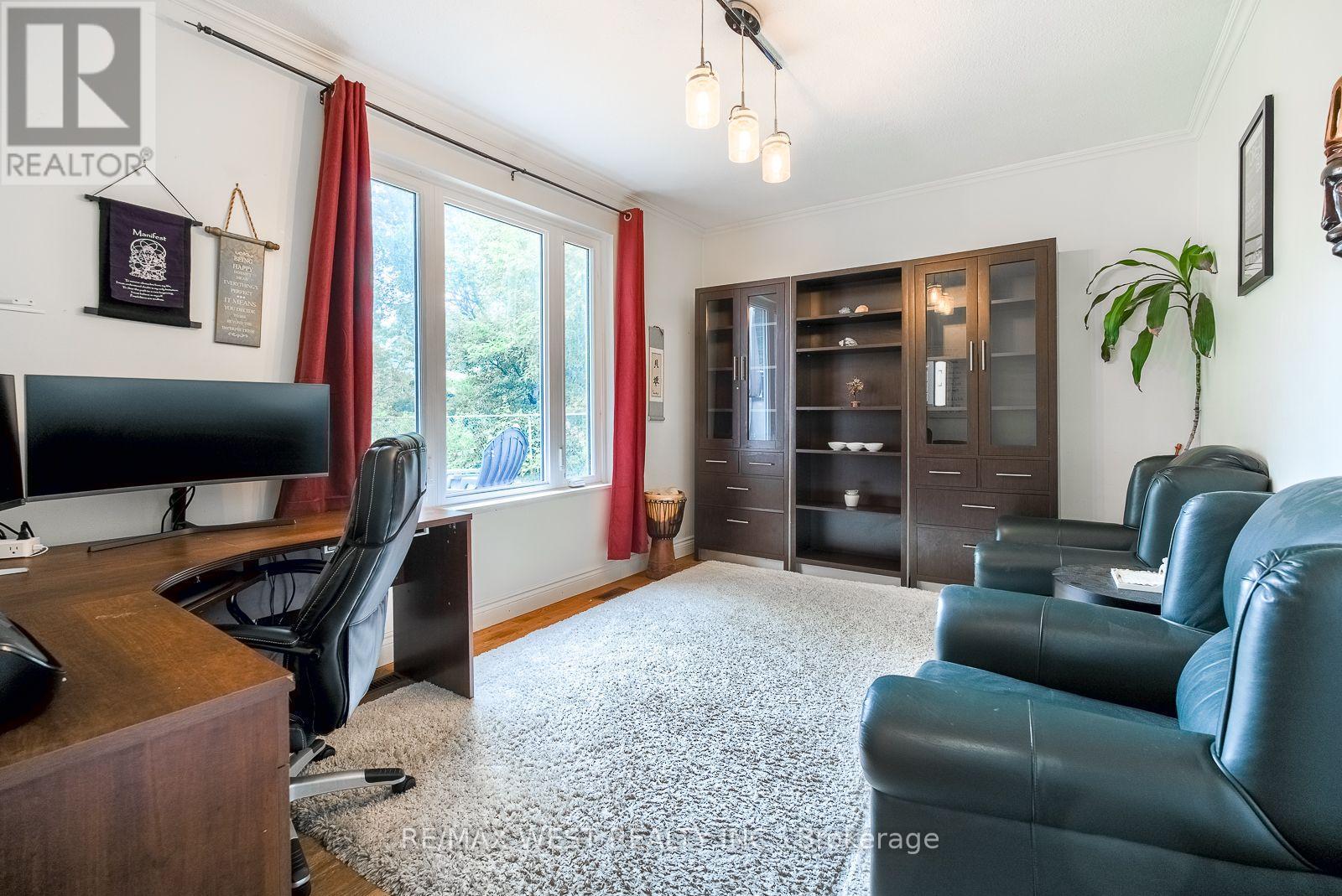 347 Karen Park Crescent, Mississauga, Ontario L5A 3C8 - Photo 18 - W13758418