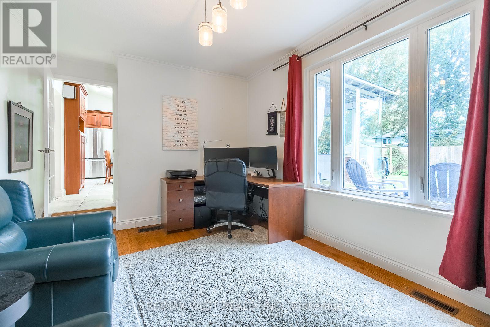 347 Karen Park Crescent, Mississauga, Ontario L5A 3C8 - Photo 19 - W13758418
