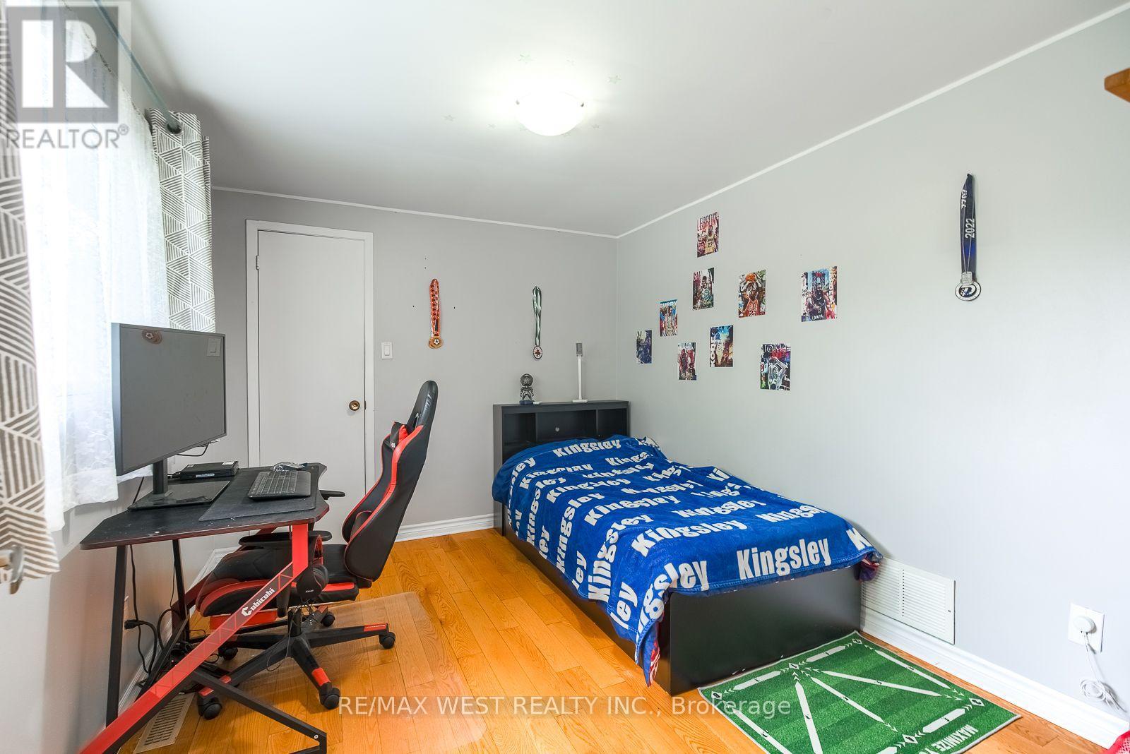 347 Karen Park Crescent, Mississauga, Ontario L5A 3C8 - Photo 24 - W13758418