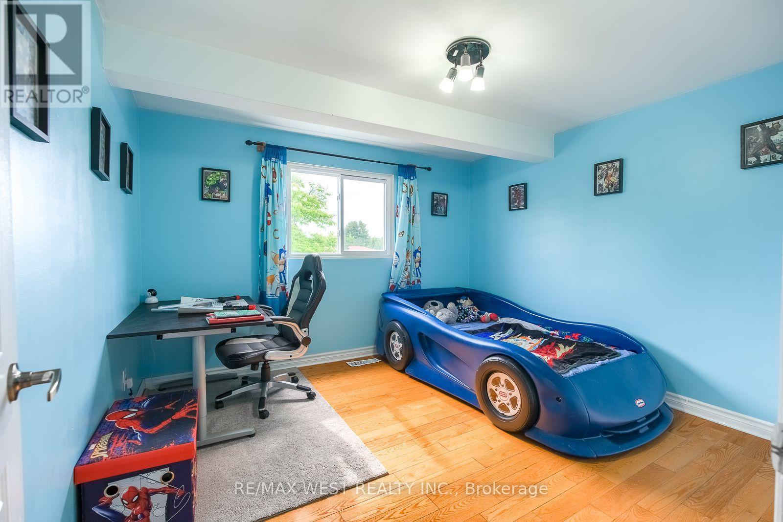 347 Karen Park Crescent, Mississauga, Ontario L5A 3C8 - Photo 25 - W13758418