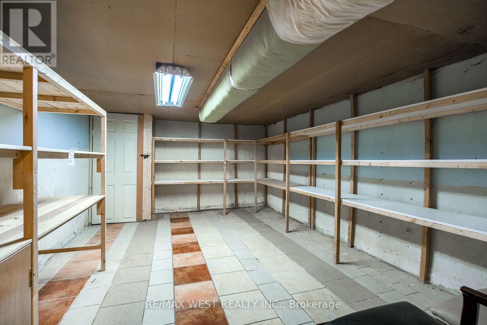 347 Karen Park Crescent, Mississauga, Ontario L5A 3C8 - Photo 36 - W13758418