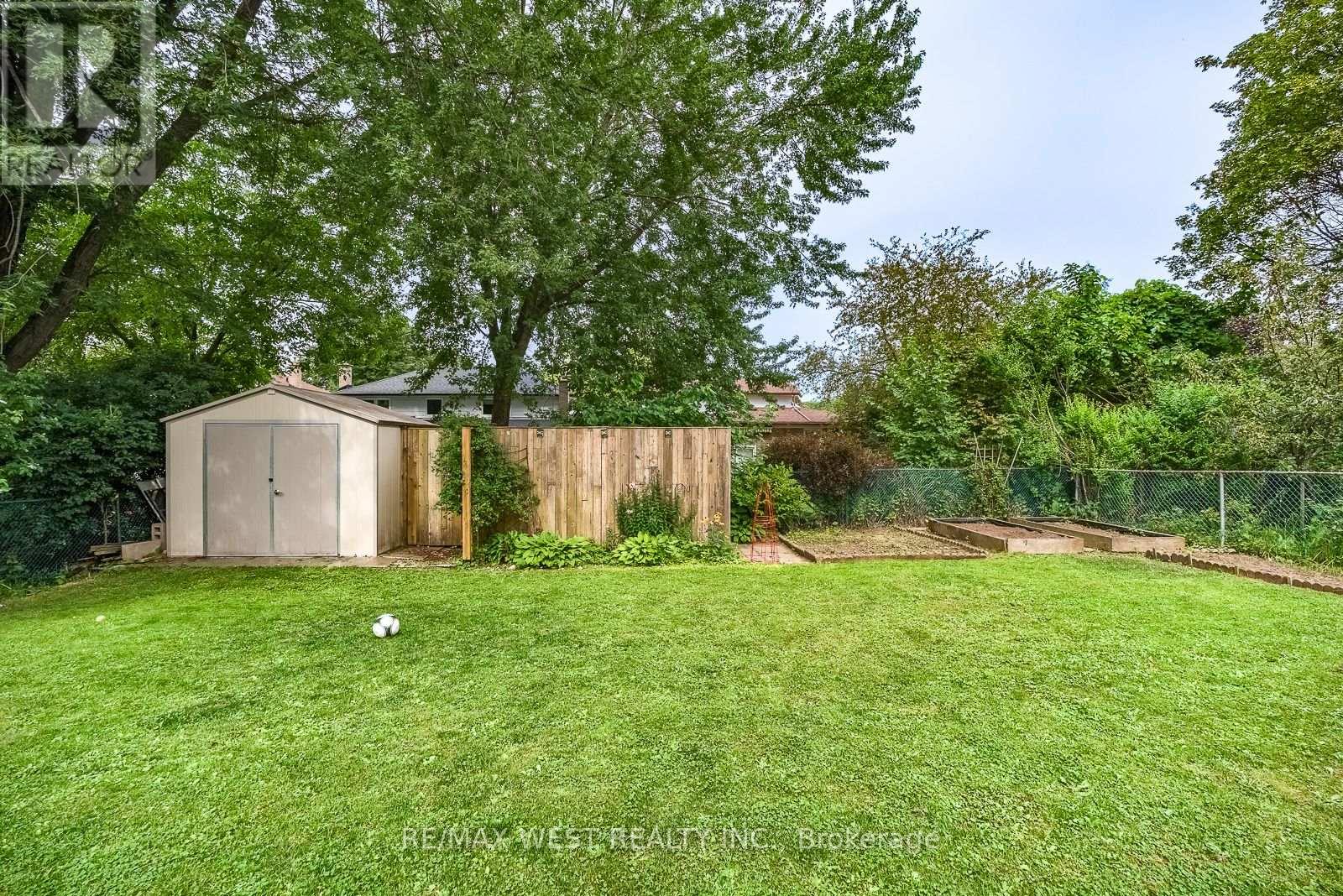 347 Karen Park Crescent, Mississauga, Ontario L5A 3C8 - Photo 40 - W13758418
